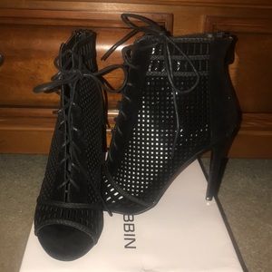 Black Sude Heels